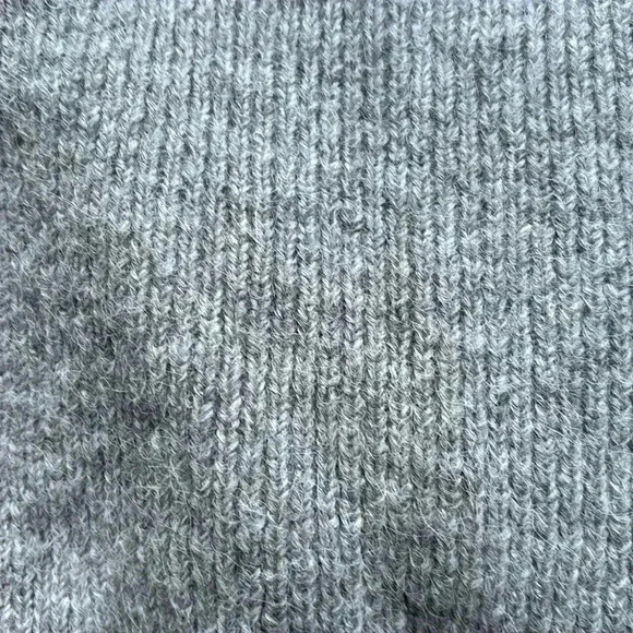 🔥Zara🔥  | Grey ribbed sweater cropped tank top - Picture 4 of 8